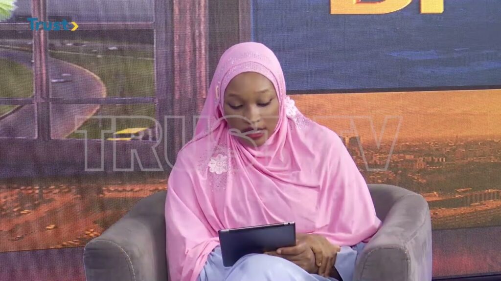 NEWSPAPER REVIEW ON DAYBREAK SHOW