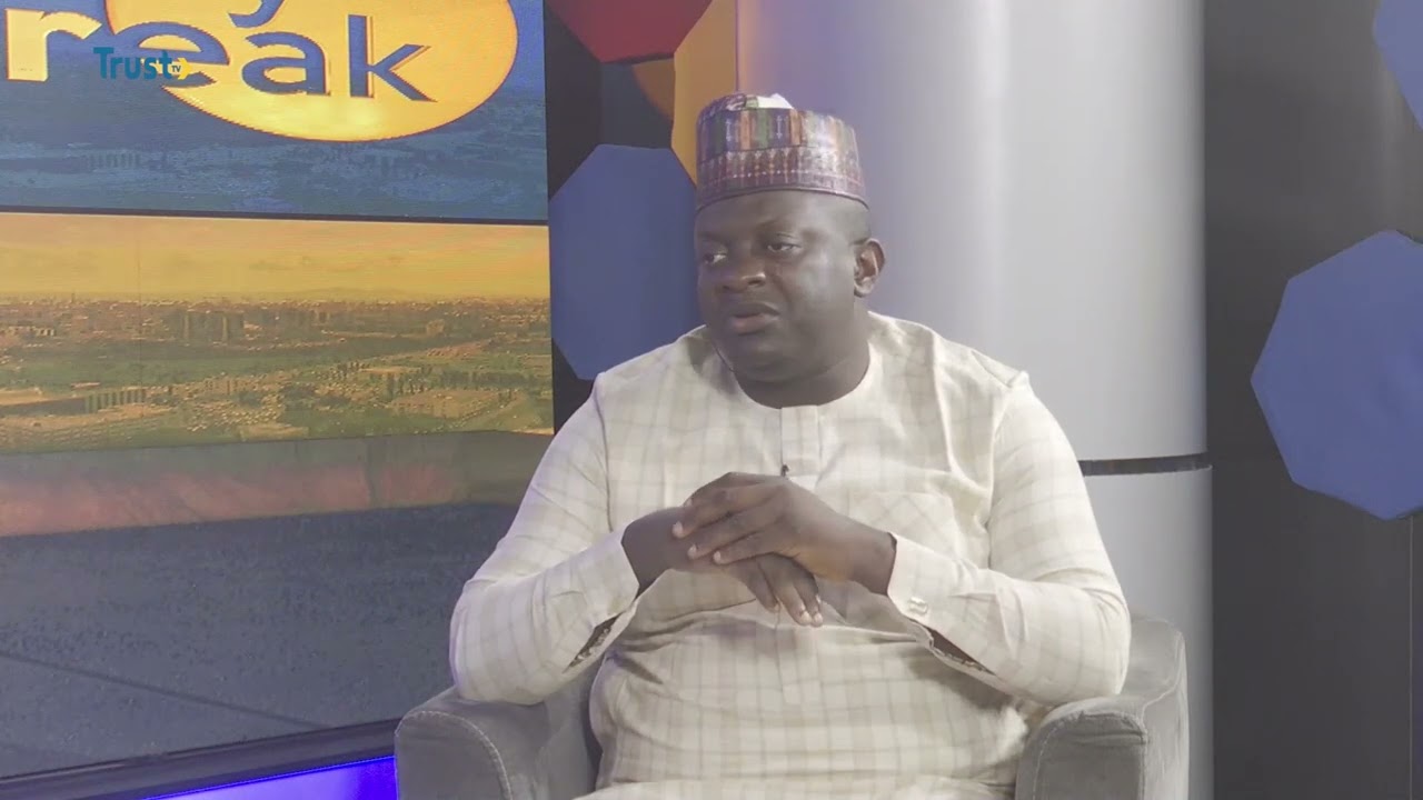NEWSPAPER REVIEW ON DAYBREAK SHOW