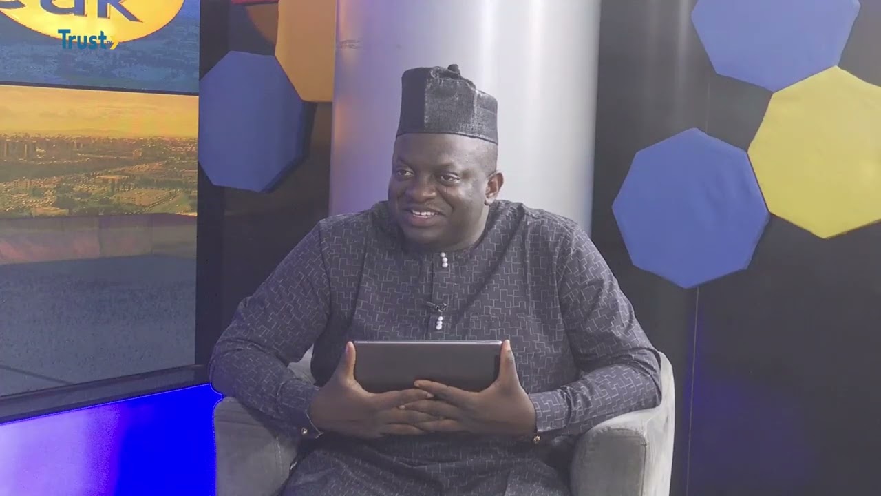 NEWSPAPER REVIEW ON DAYBREAK SHOW 