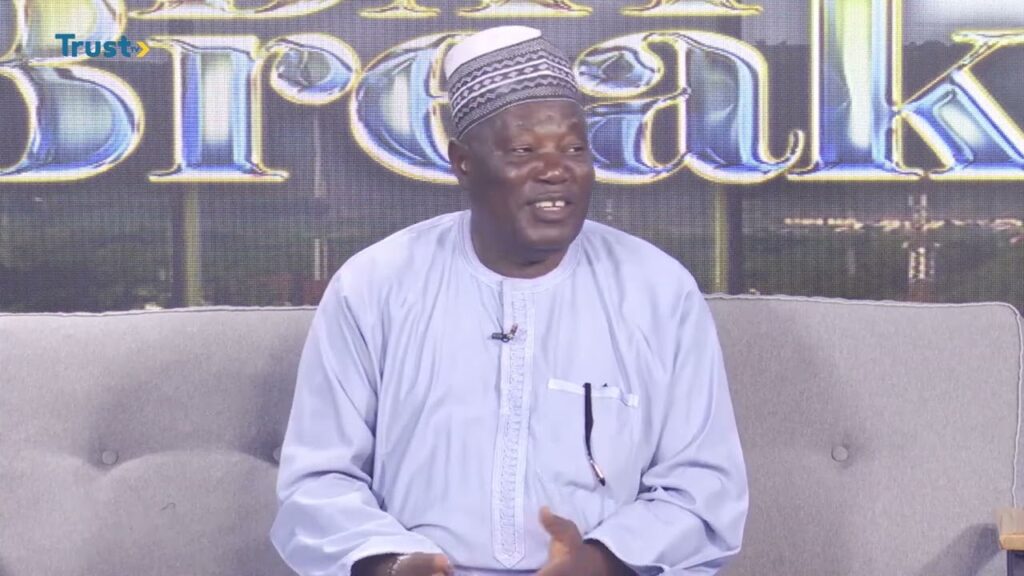 DAYBREAK SHOW: NEWSPAPER REVIEW