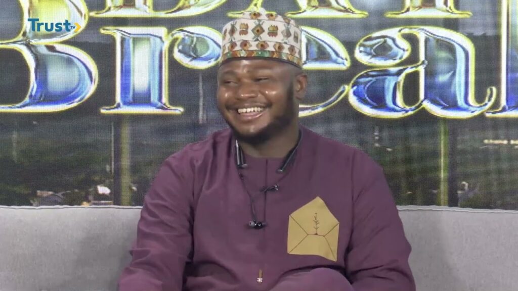 NEWSPAPER REVIEW ON DAYBREAK SHOW
