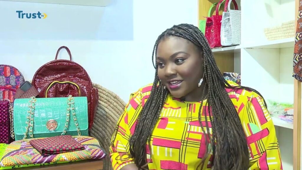 SHOWCASE: Hand Made Bags/Business