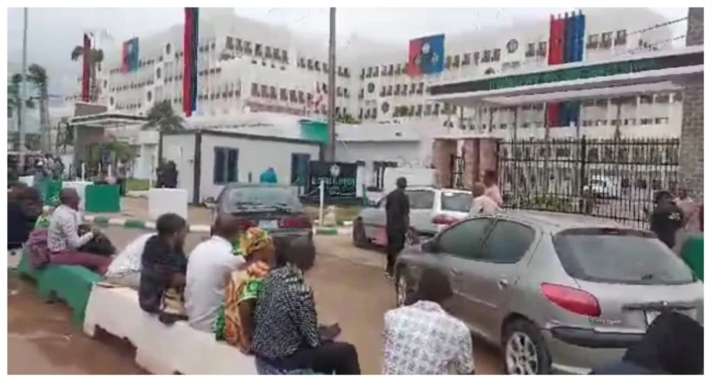 Civilian Staff of The Defence Ministry Protest Against Brutalization.