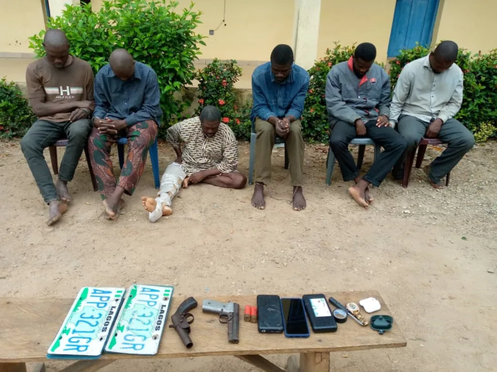 Osun State Parades Inter-State Robbery Suspects.
