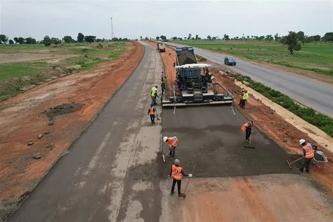 FG Issues 7-Day Ultimatum to Julius Berger on Abuja-Kaduna-Kano Road Contract