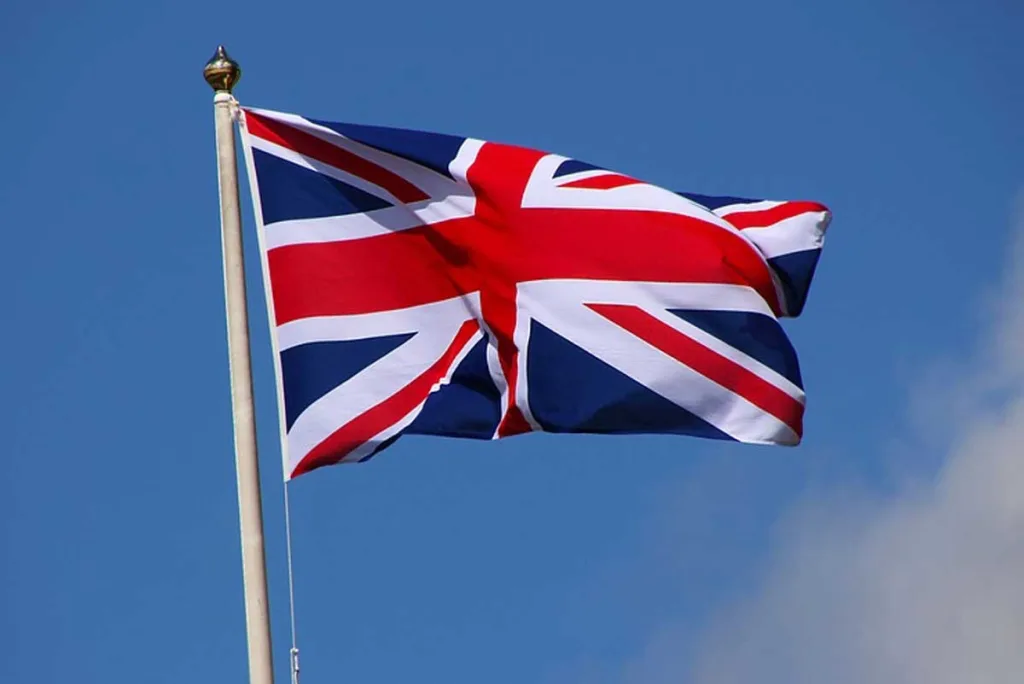 UK Deports 44 Ghanaians, Nigerians.