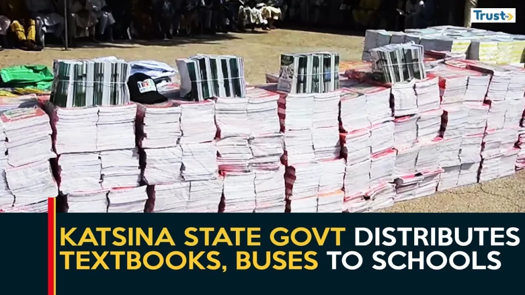 Katsina Education: State govt distributes textbooks, buses to schools
