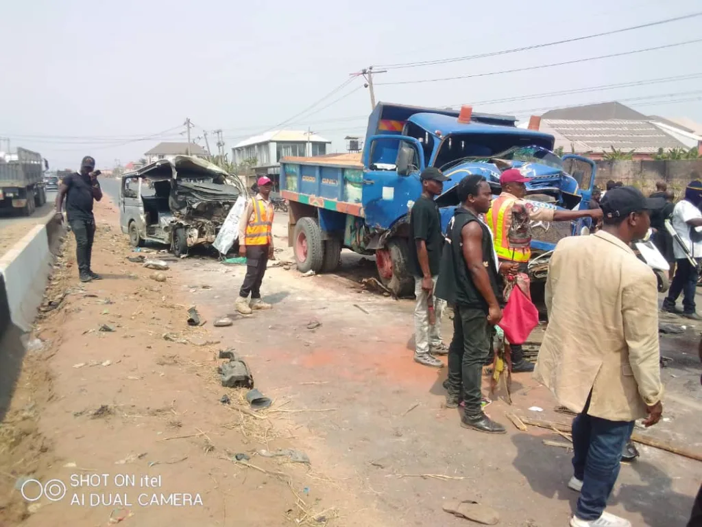 Four Dead as Taskforce Vehicle Collides with Tipper on Onitsha-Owerri Road