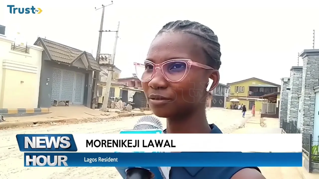 Agege residents in Lagos urge quick fix to Onibeju street as dust affects lives, businesses