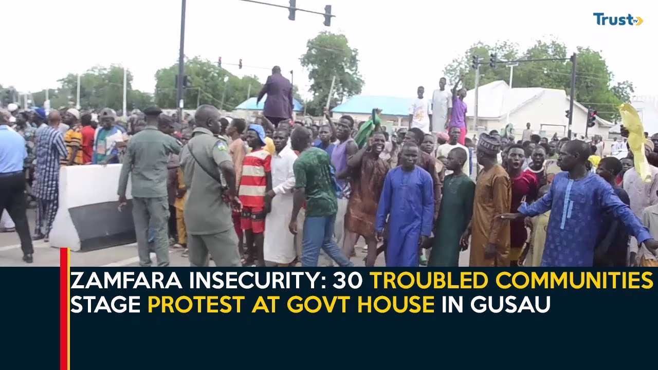Zamfara Insecurity: 30 troubled communities stage protest at govt house in Gusau